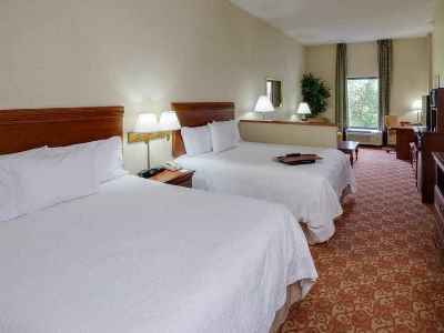 Hampton Hotel 3*